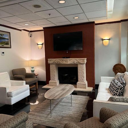 Surestay By Best Western Richmond Vancouver Airport Экстерьер фото