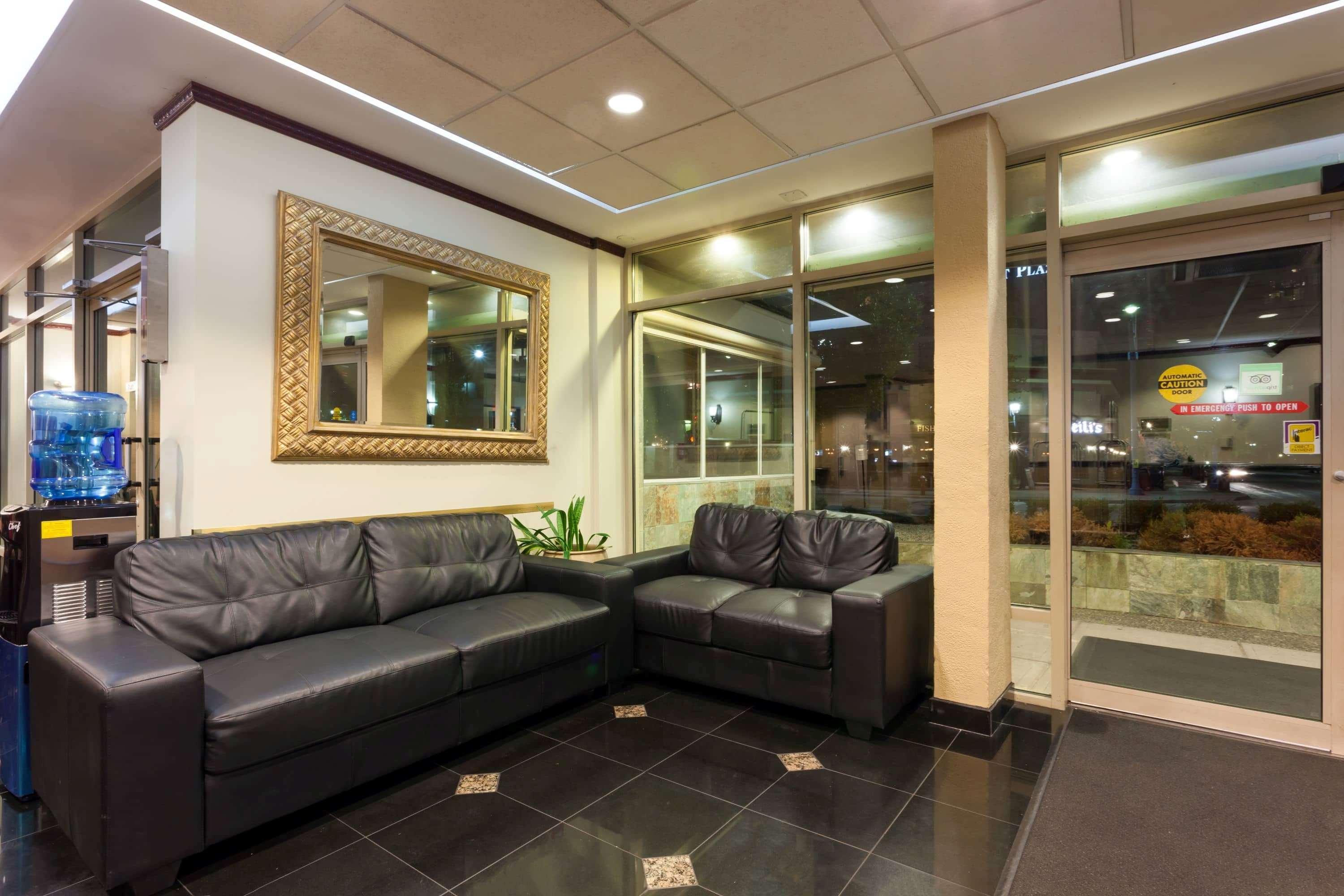 Surestay By Best Western Richmond Vancouver Airport Экстерьер фото